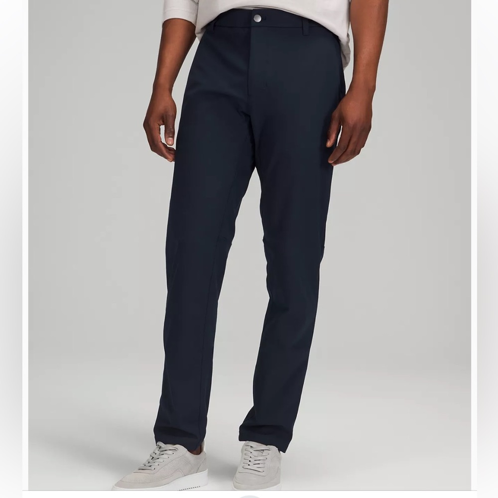 Lululemon Mens Navy Commission Pants (32, 32)